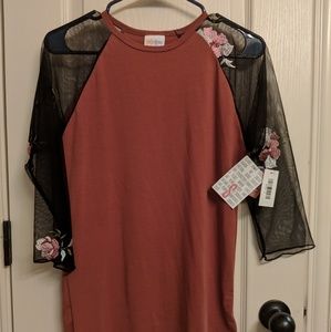 NWT LulaRoe Small Lace sleeve Randy